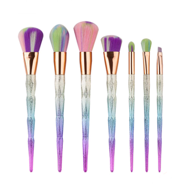 makeup brushes, makeup tools